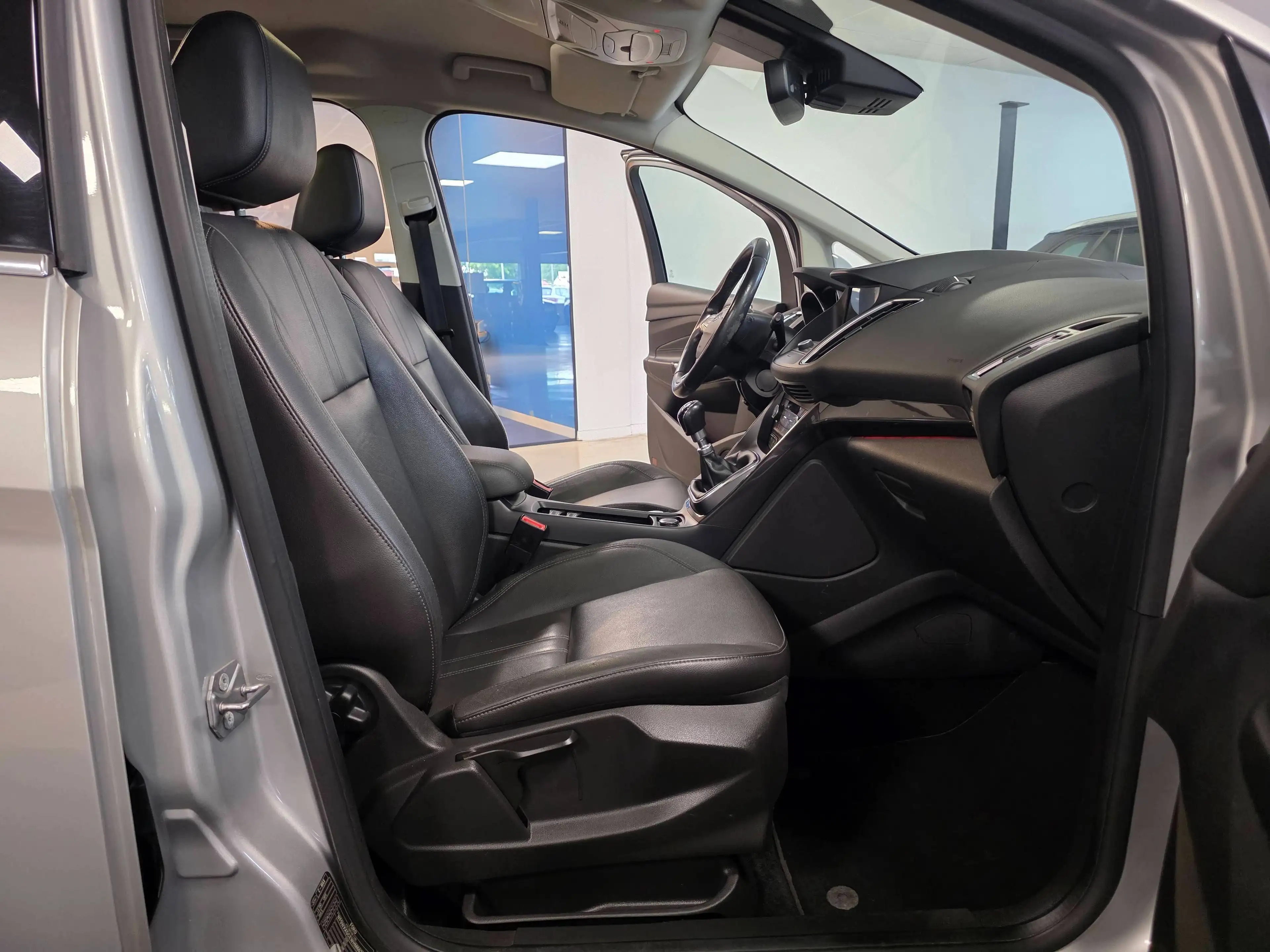Ford Grand C-Max Grand C-Max 1.5 TDCi 7zit / Leder / Camera — photo 13