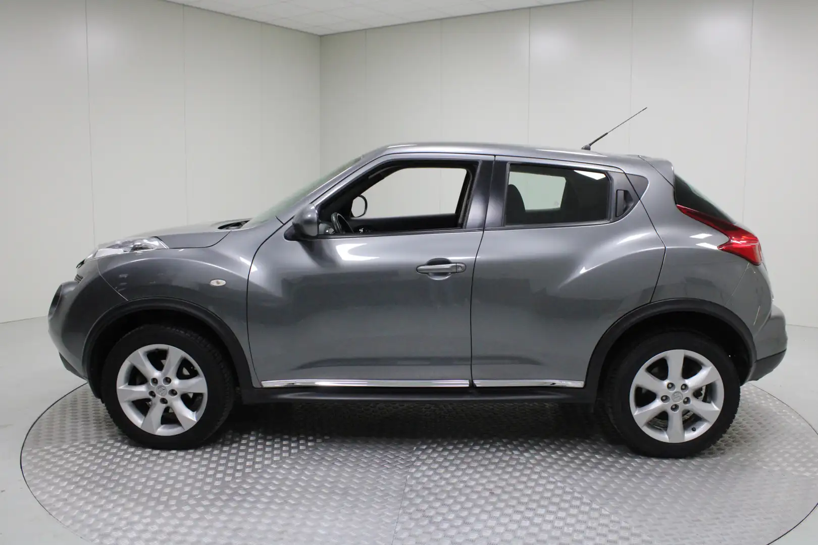 Nissan Juke 1.6 Acenta Eco | Climate / Cruise / Radio Grigio - 2