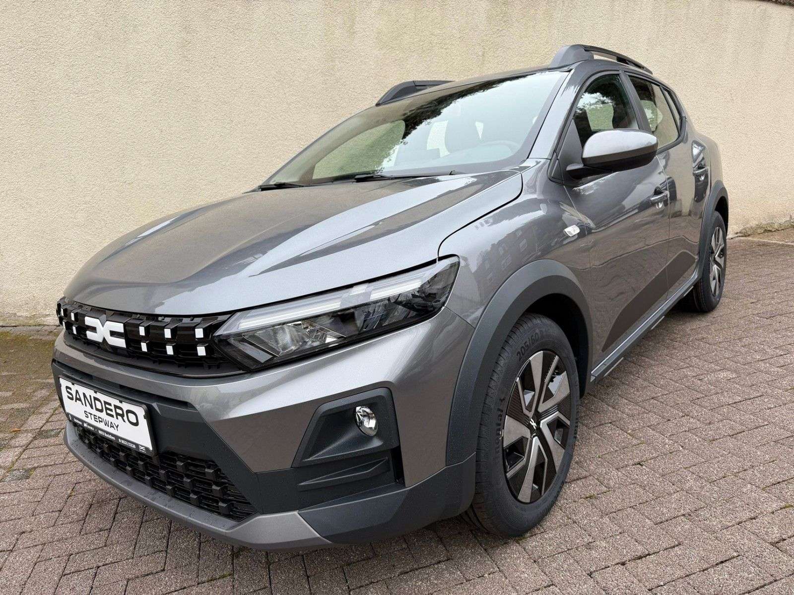 Second hand Dacia Sandero 1.0 tce