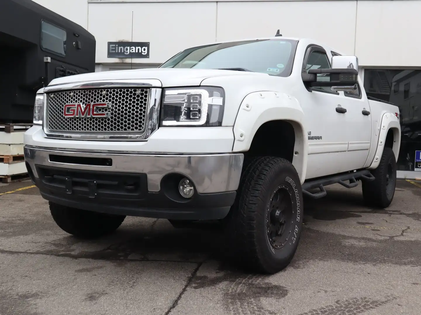 GMC Sierra 15005,3ltr V8 SLE LPG Höher Breiter LED Weiß - 2
