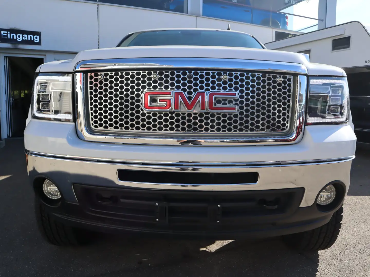 GMC Sierra 15005,3ltr V8 SLE LPG Höher Breiter LED Blanc - 1