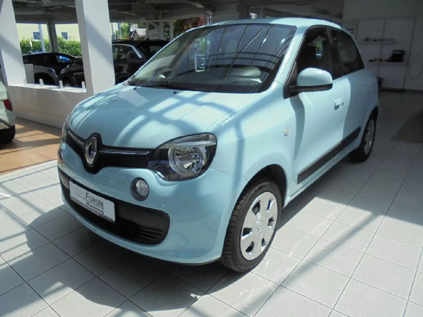 Renault Twingo Expression Blau - 1
