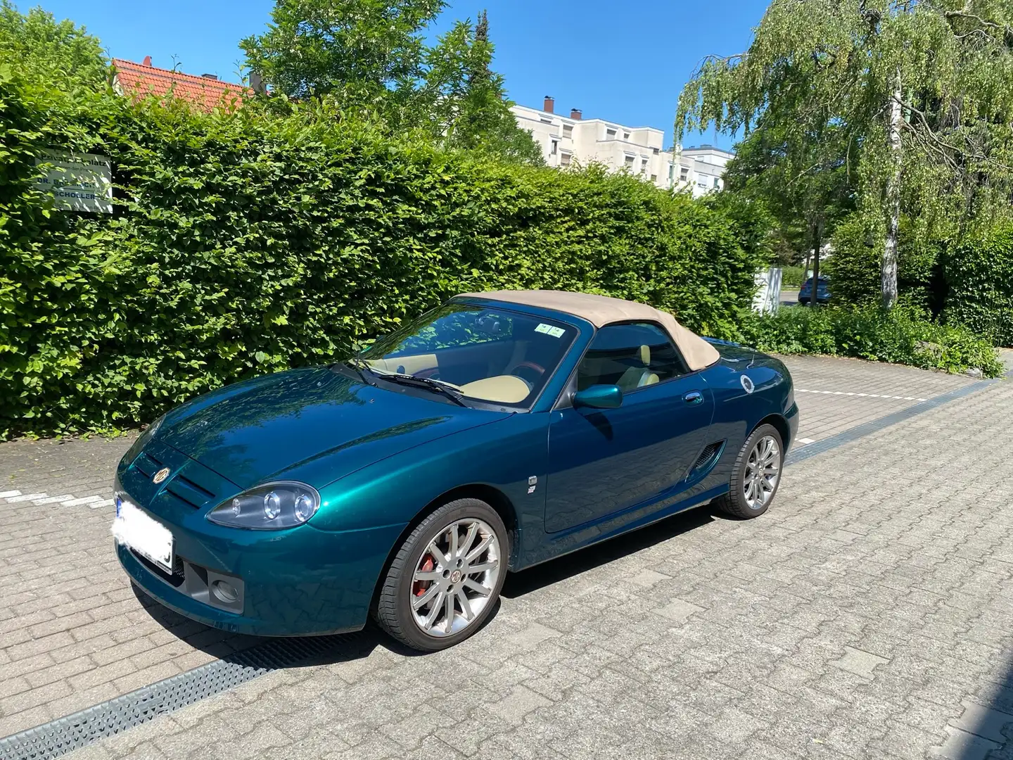 MG TF 135 Anniversary Limited Edition Green - 1