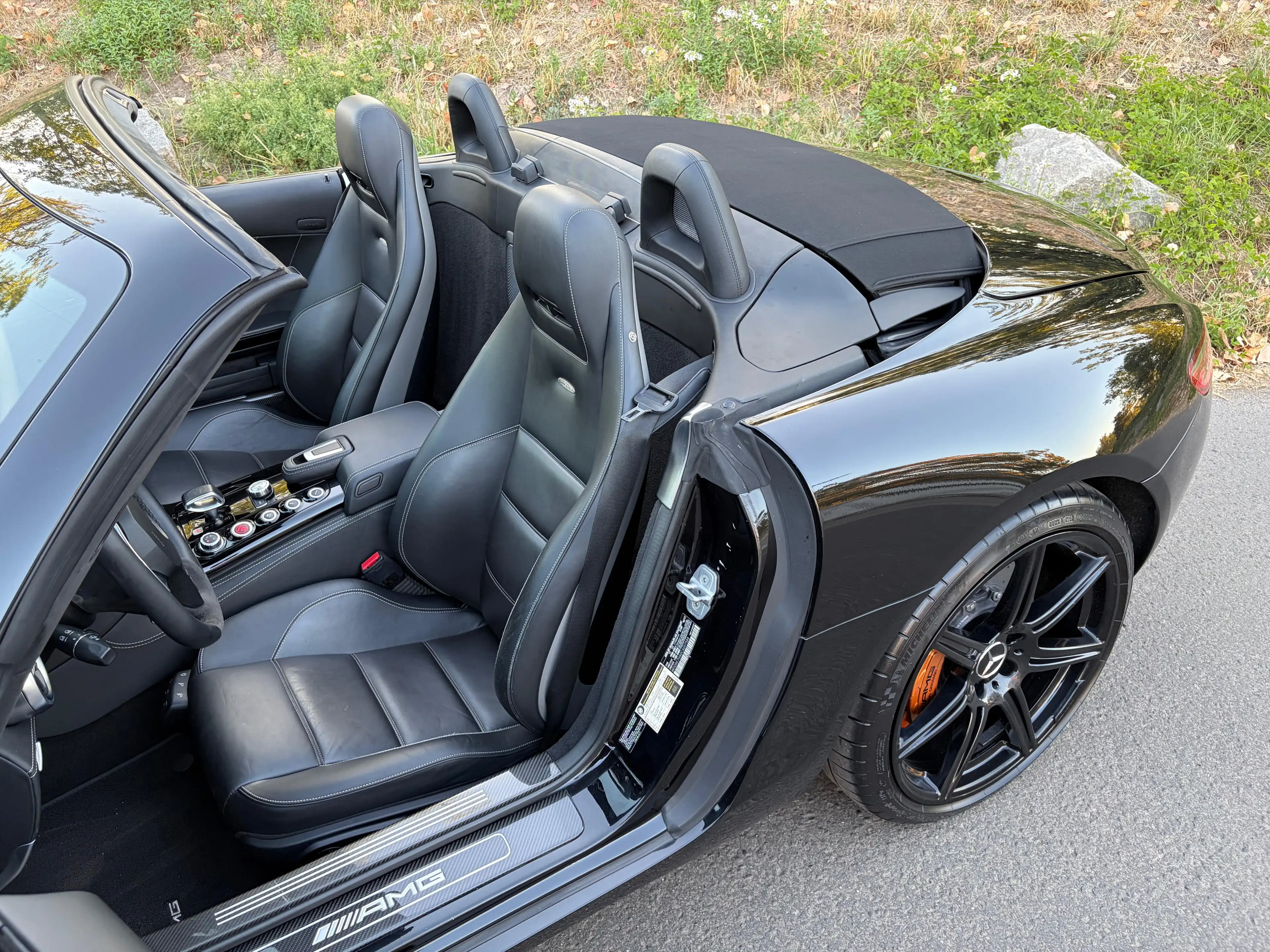 Mercedes-Benz SLS Roadster (197.477) — photo 12