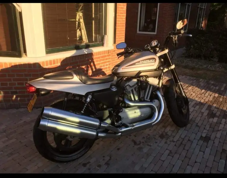 Harley-Davidson Sportster 1200 - foto 5