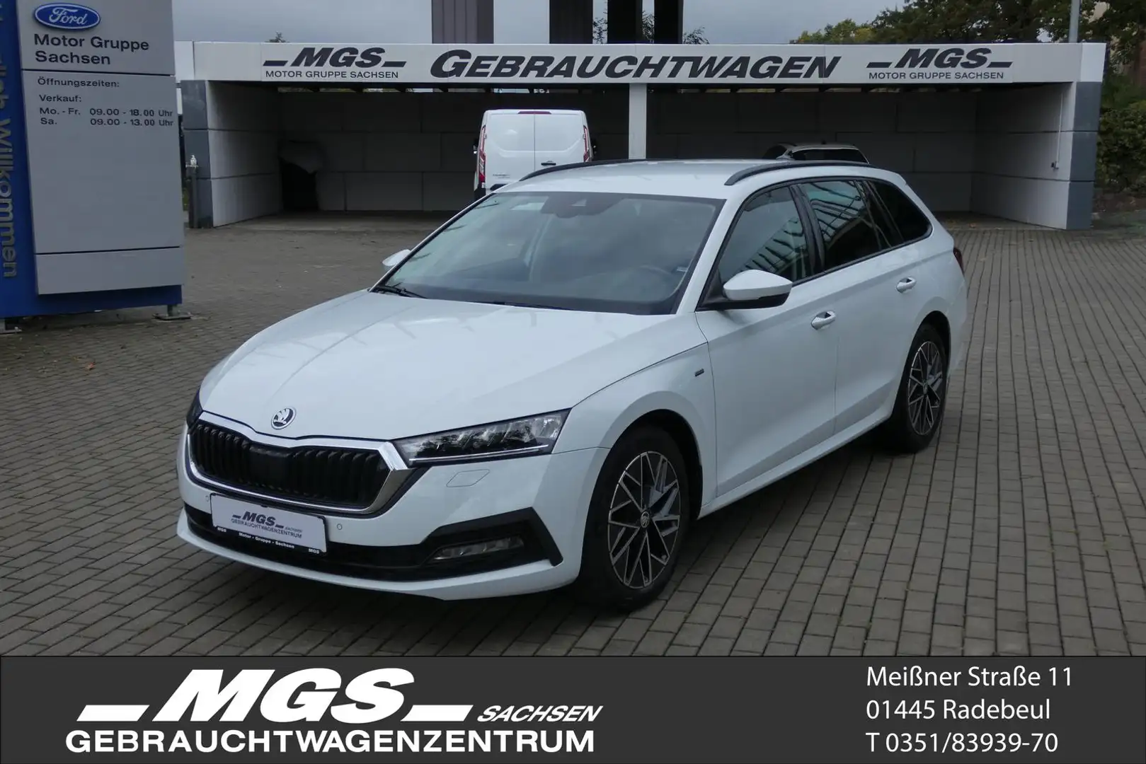 Skoda Octavia 2.0 TDI 'Clever' #KAM #NAVI #SITZHZG Weiß - 1