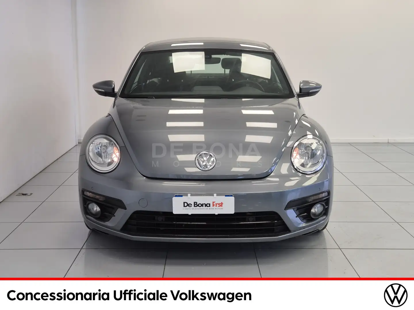 Volkswagen Maggiolino 2.0 tdi design 110cv Gris - 2
