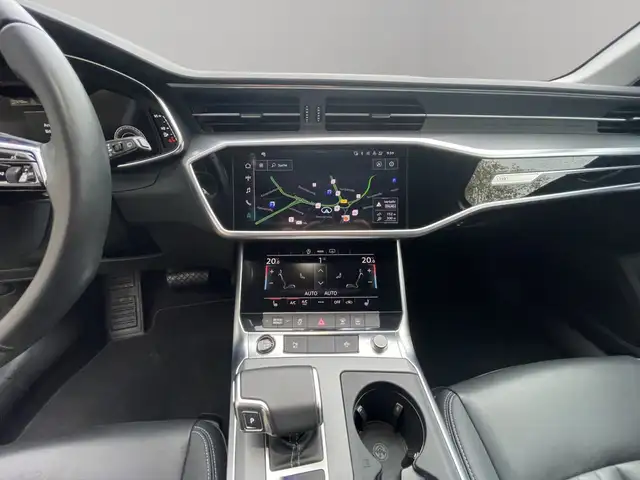 Audi A6 view 14