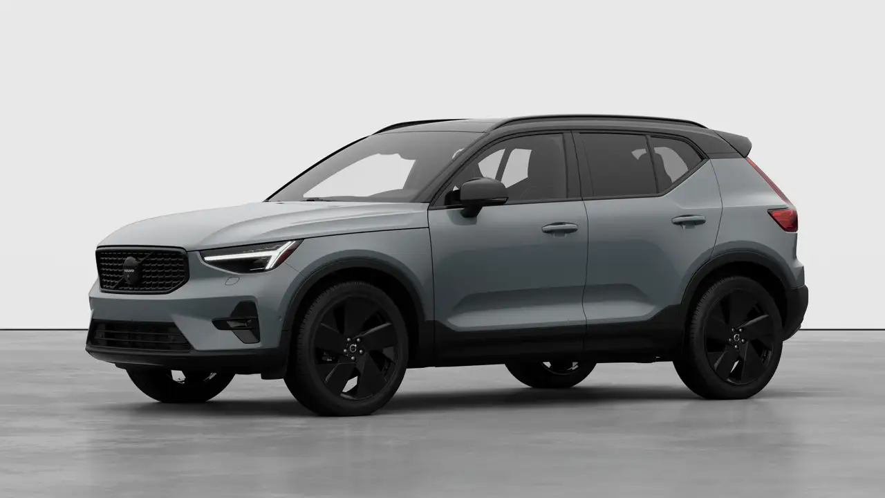 2026 Volvo XC40