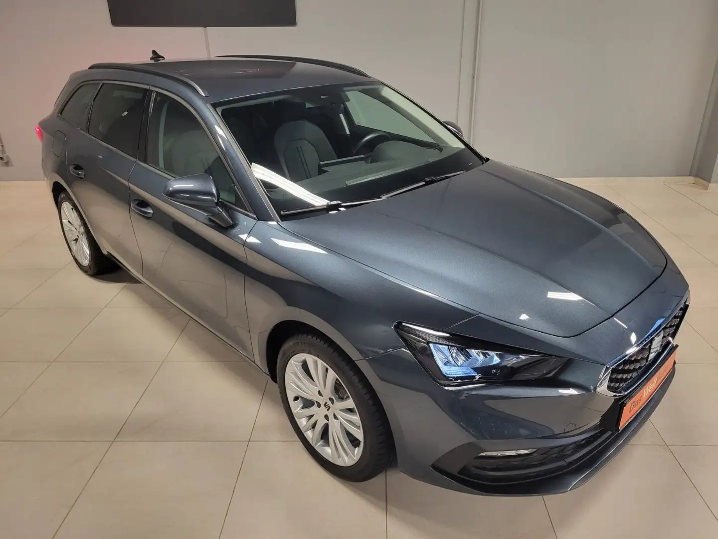 SEAT Leon Sportstourer -Style- 1.0 TSI (110 PS) *SHZ* Grau - 1