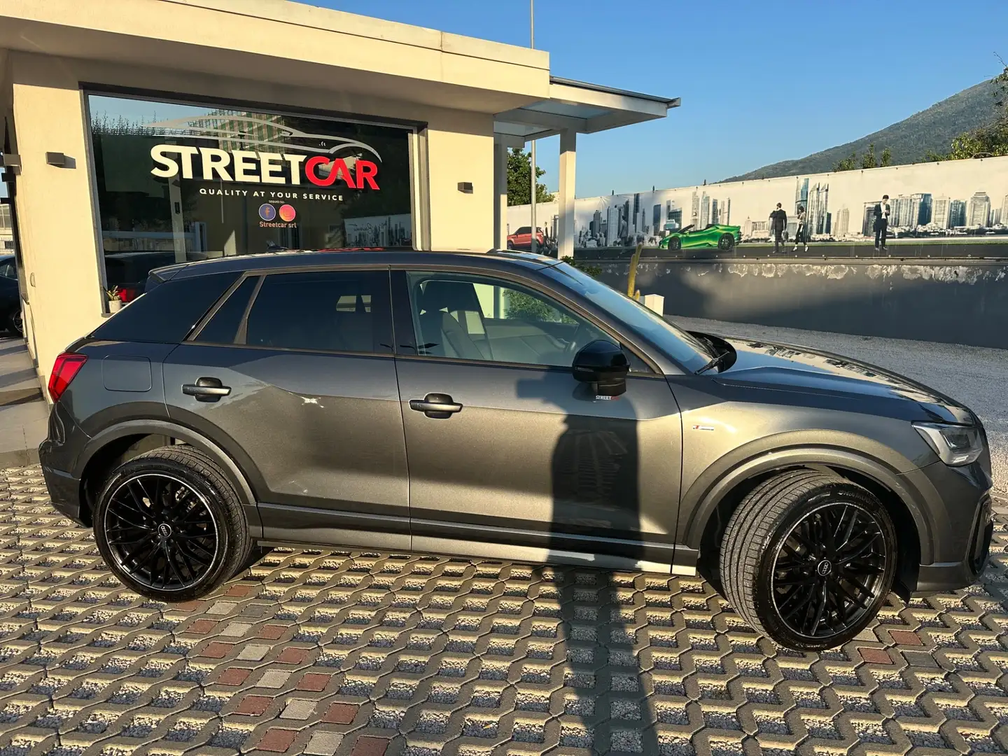 Audi Q2 35 TDI S tronic S line Edition Grigio - 2