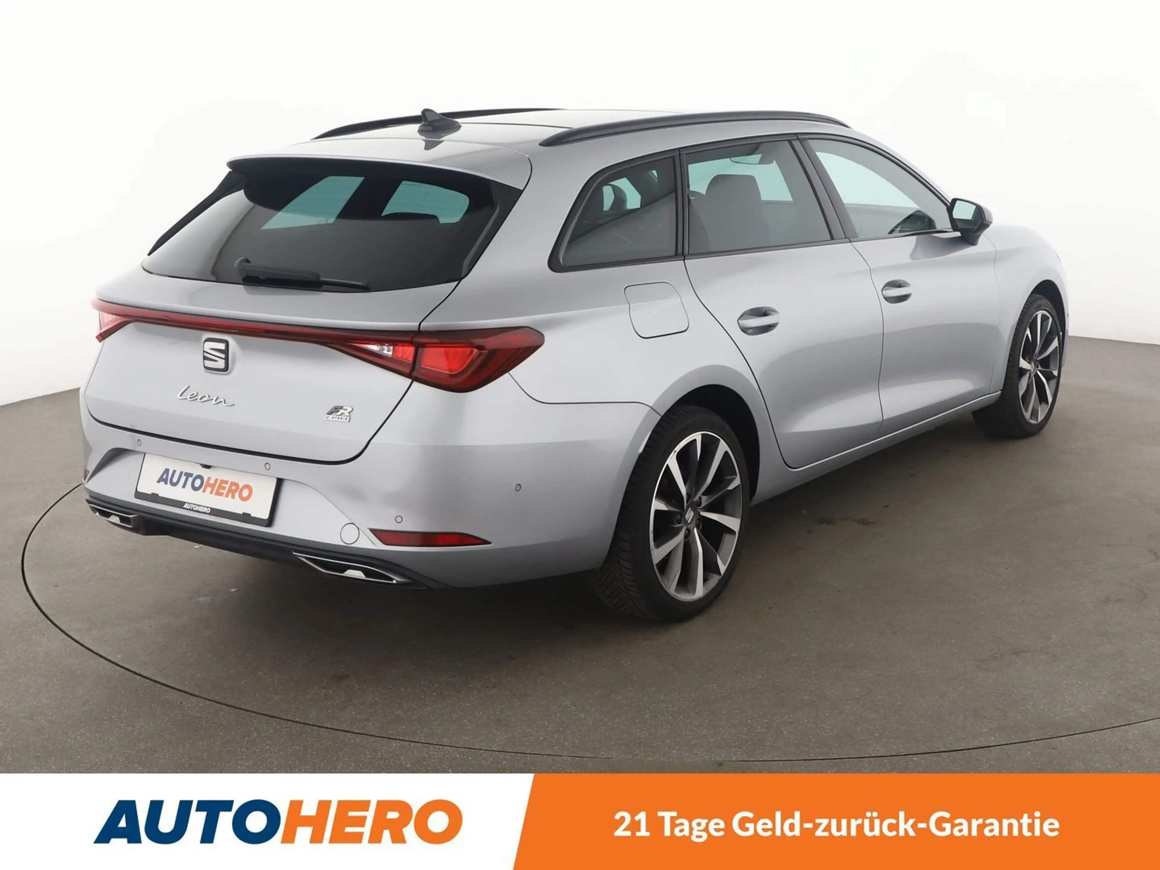 SEAT Leon e-Hybrid 1.4 TSI e-HYBRID FR Aut.*NAVI*LED*ACC*PDC*SHZ — photo 6