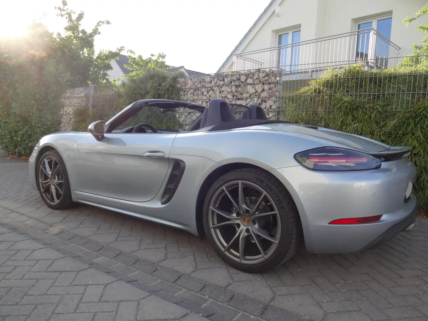 Porsche Boxster 718 , nur 15.000 km, 1. Hand, 20 Zoll, Kamera Silber - 2