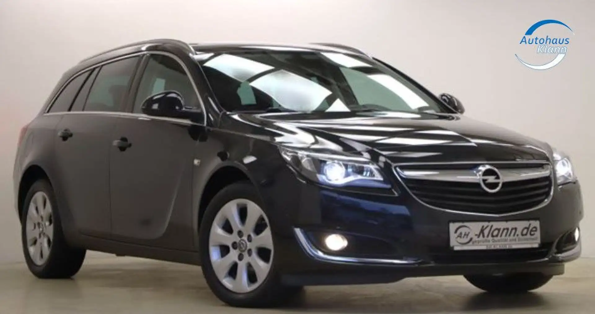 Opel Insignia 1.6 CDTi 136PS Automatik ST Innovation Black - 1