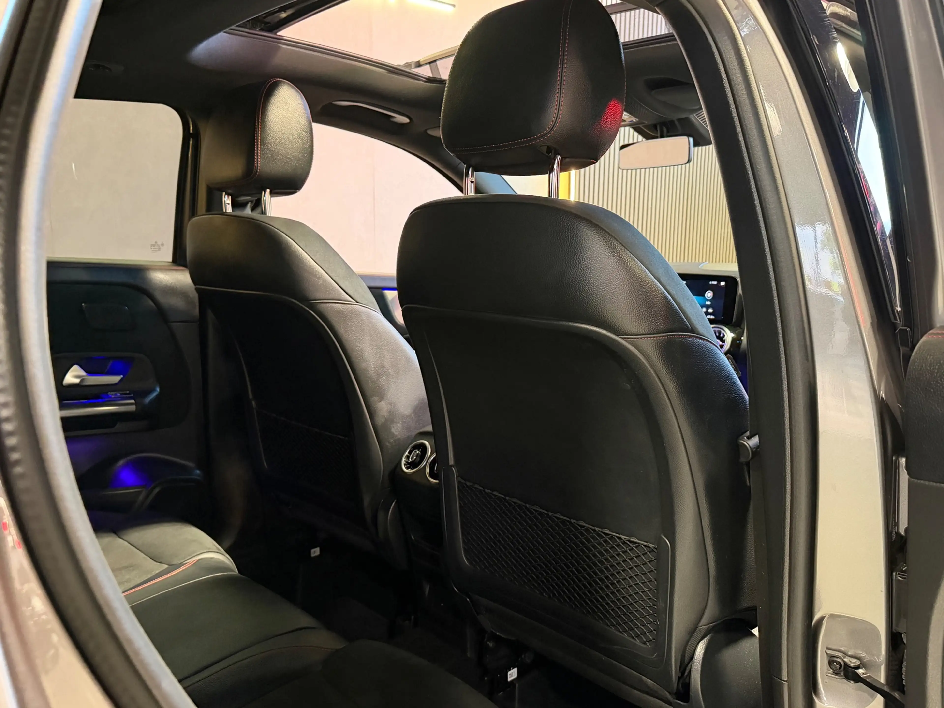 Mercedes-Benz GLA 250 4MATIC AMG Line Pano|360|Trekh|Burm|Keyl — photo 14