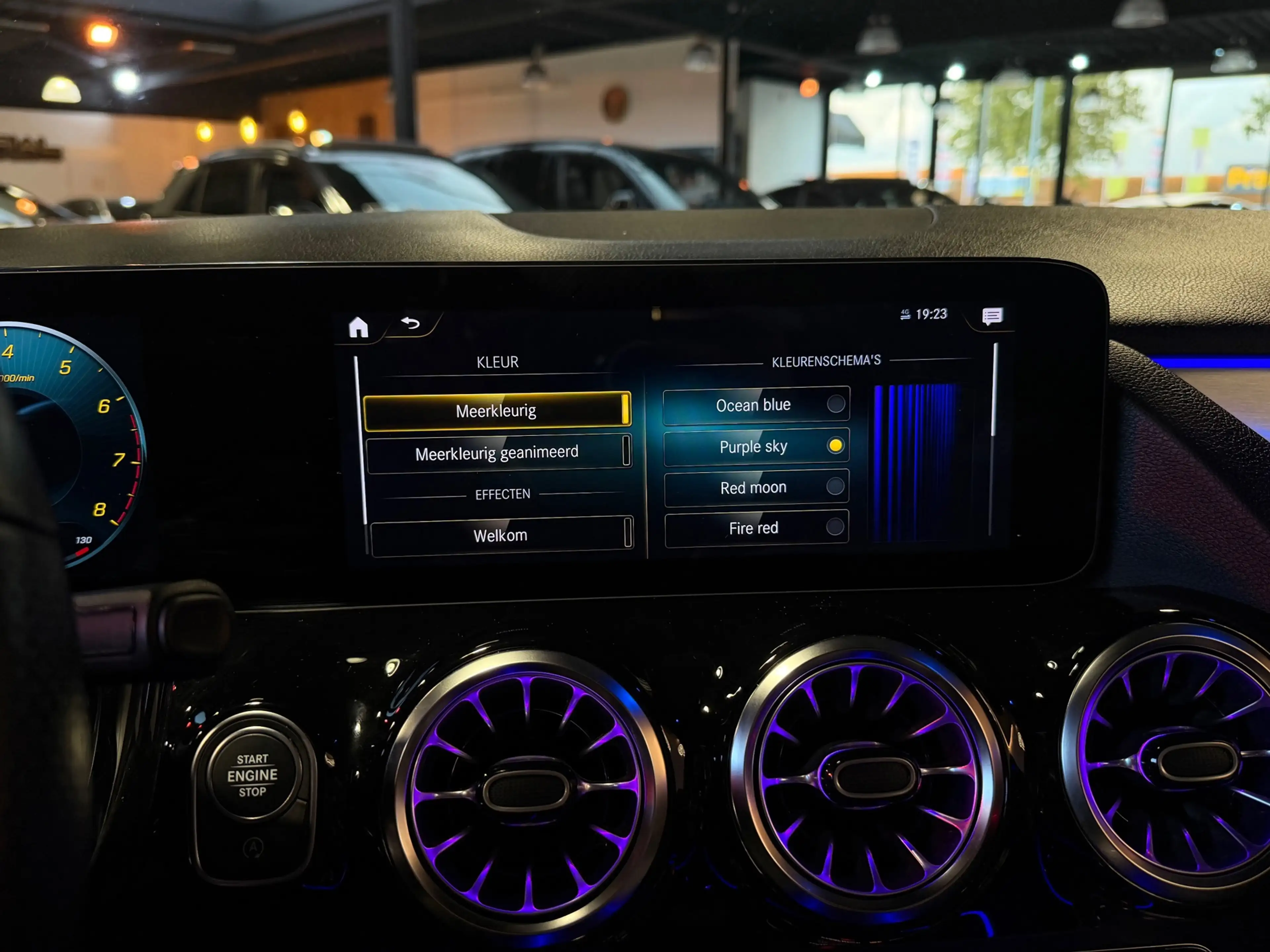Mercedes-Benz GLA 250 4MATIC AMG Line Pano|360|Trekh|Burm|Keyl — photo 43