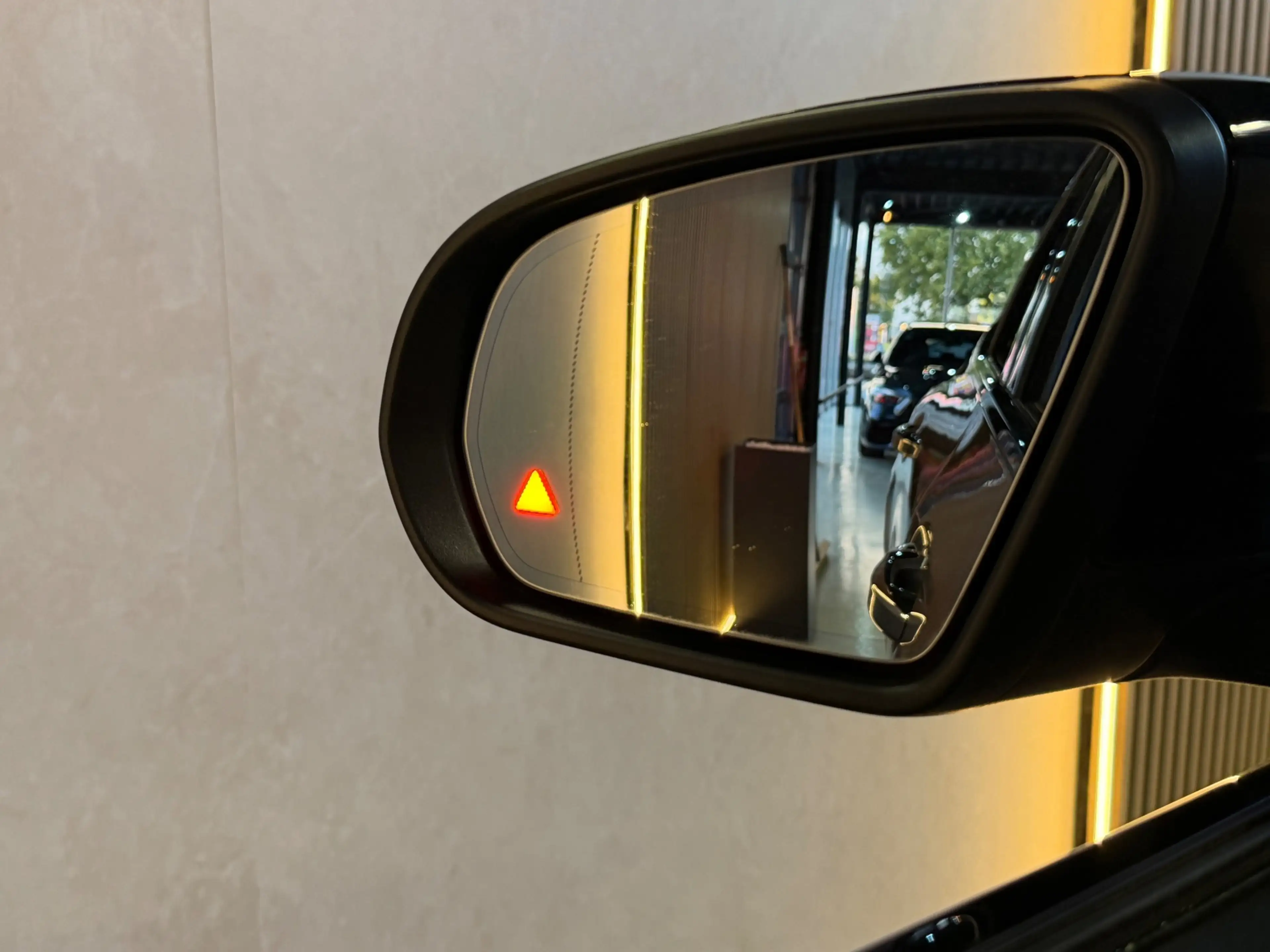 Mercedes-Benz GLA 250 4MATIC AMG Line Pano|360|Trekh|Burm|Keyl — photo 36