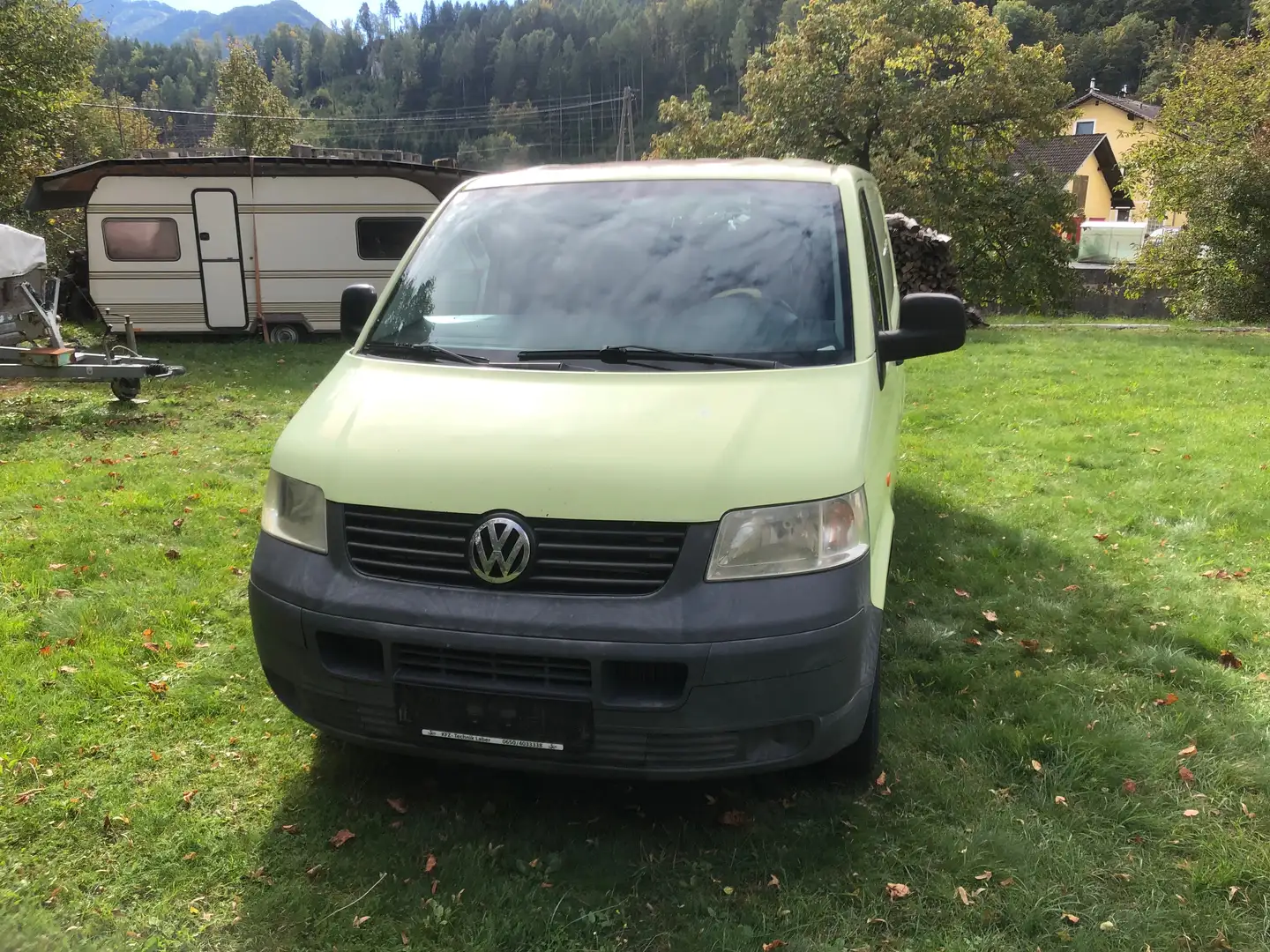 Volkswagen T5 1,9 TDI Gelb - 1