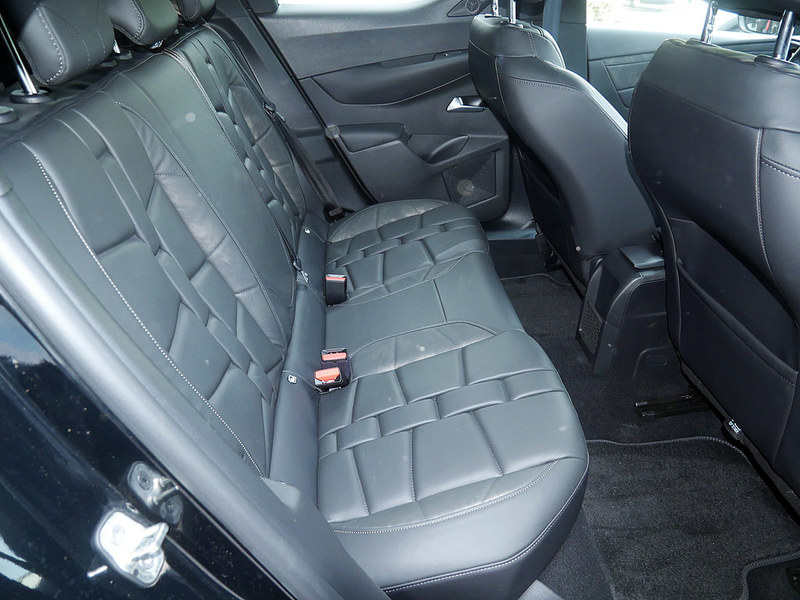 DS Automobiles DS 3 Crossback PureTech 130 Louvre NAVI LED — photo 9