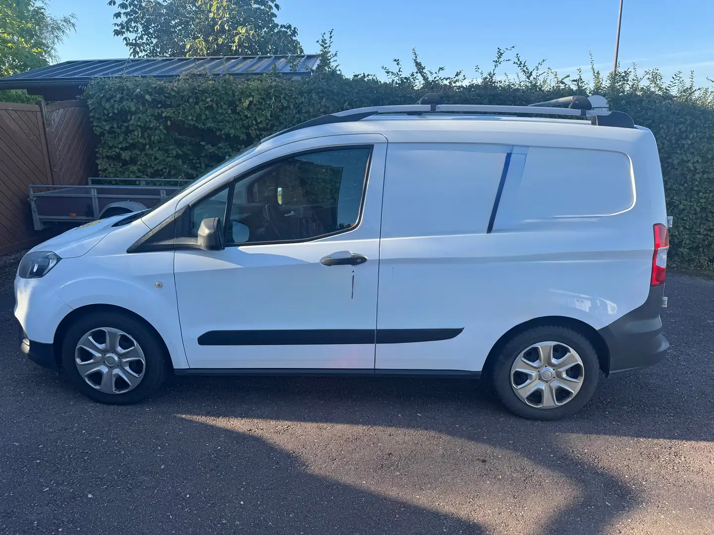 Ford Courier Weiß - 1