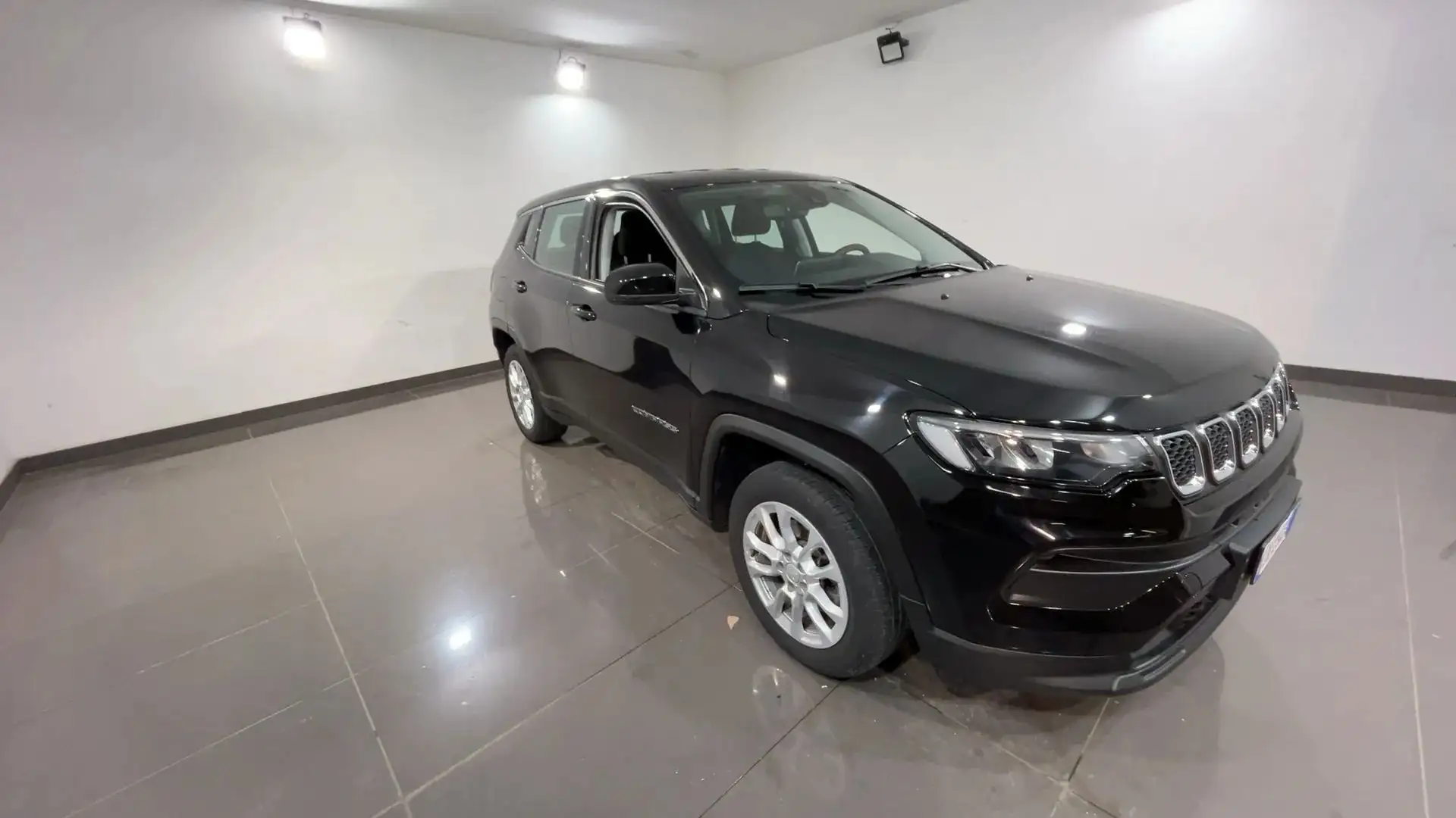 Jeep Compass Compass 1.5 turbo t4 mhev Business 2wd 1 Schwarz - 1