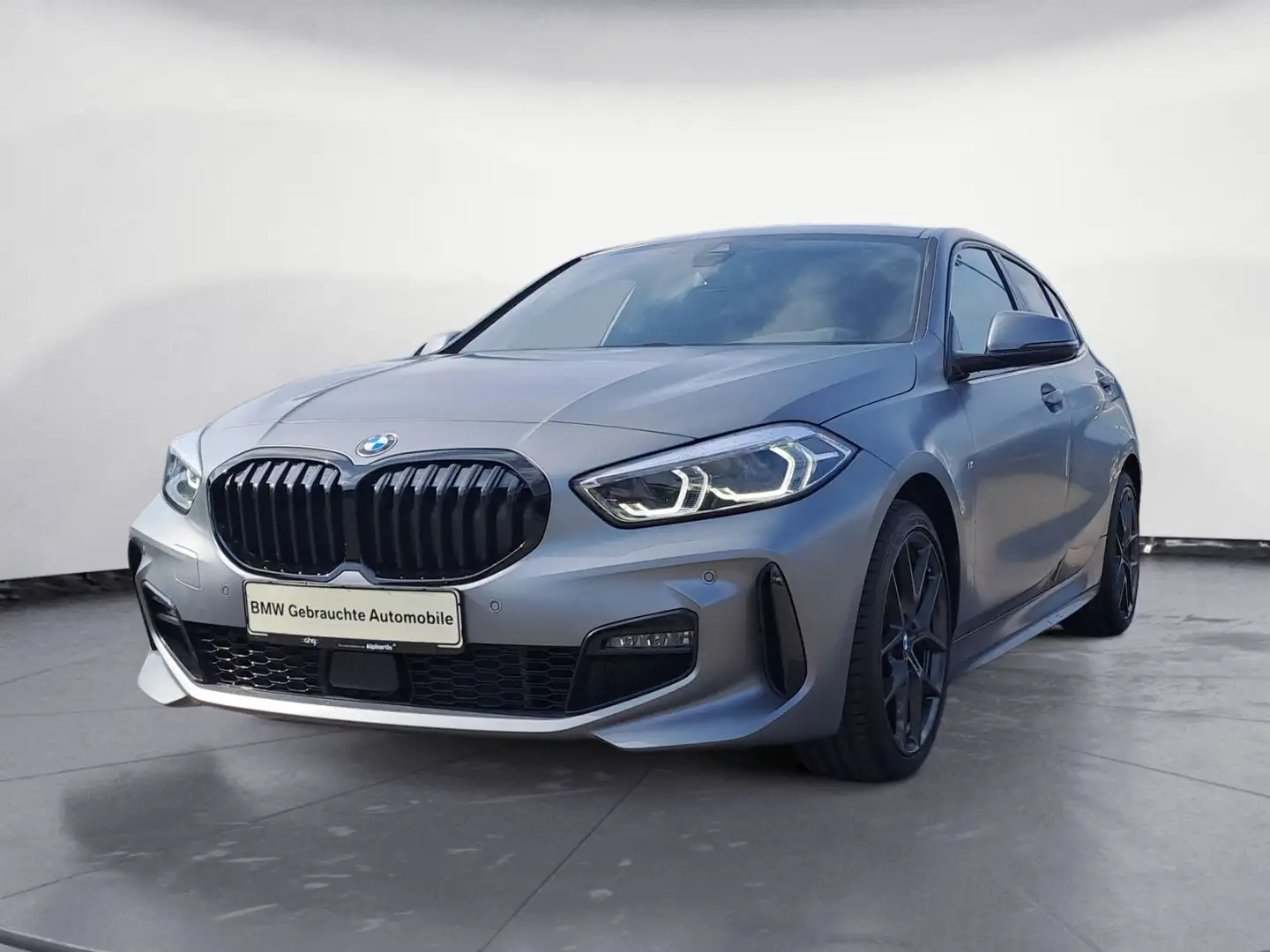 BMW 118 d M Sportpaket Aut. Sportsitze PDC HIFI MF Le Grijs - 2