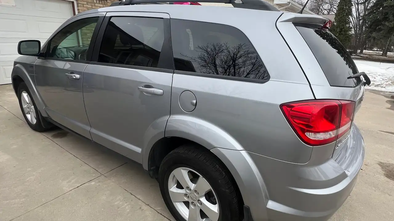 Dodge Journey снимка Dodge Journey