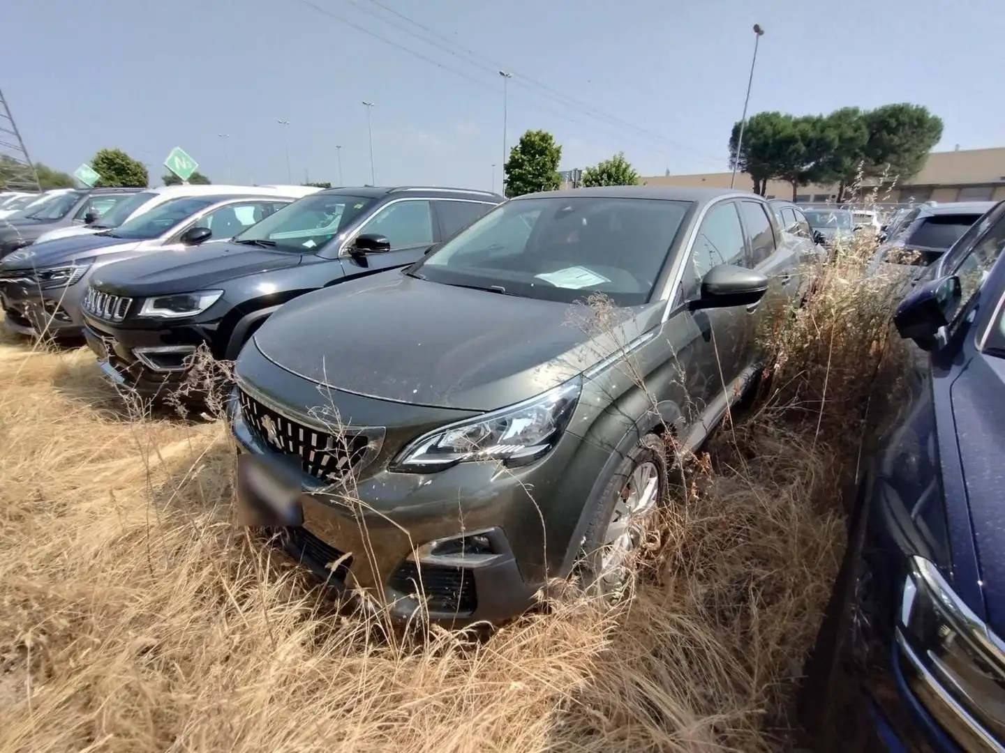 Peugeot 3008 1.5 HDI Grigio - 2