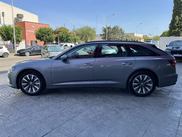 Audi A6 view 9