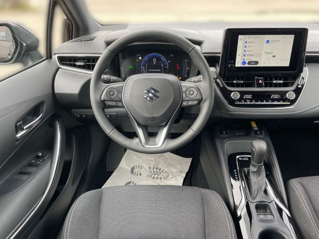 Suzuki Swace