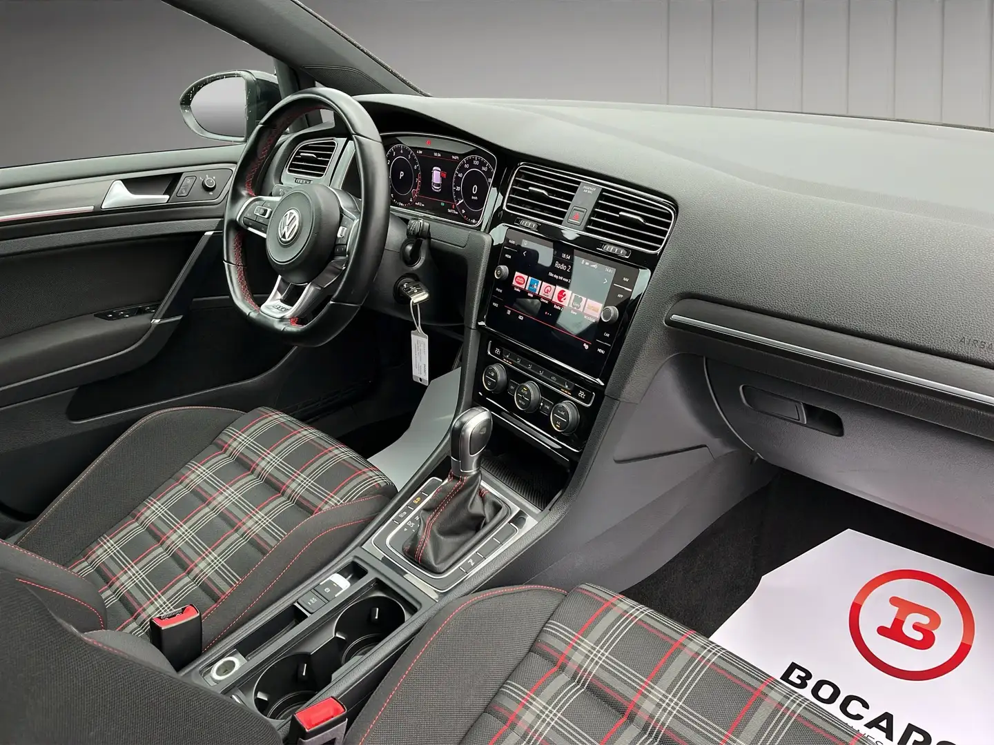 Volkswagen Golf GTI 2.0TSI 245PK DSG | LED | NAVI | Zetelverwarming Чёрный - 2