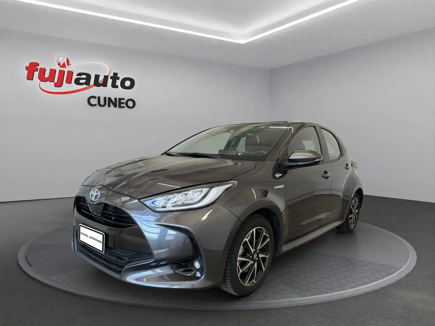 Toyota Yaris Yaris 1.5h Trend Grigio - 1