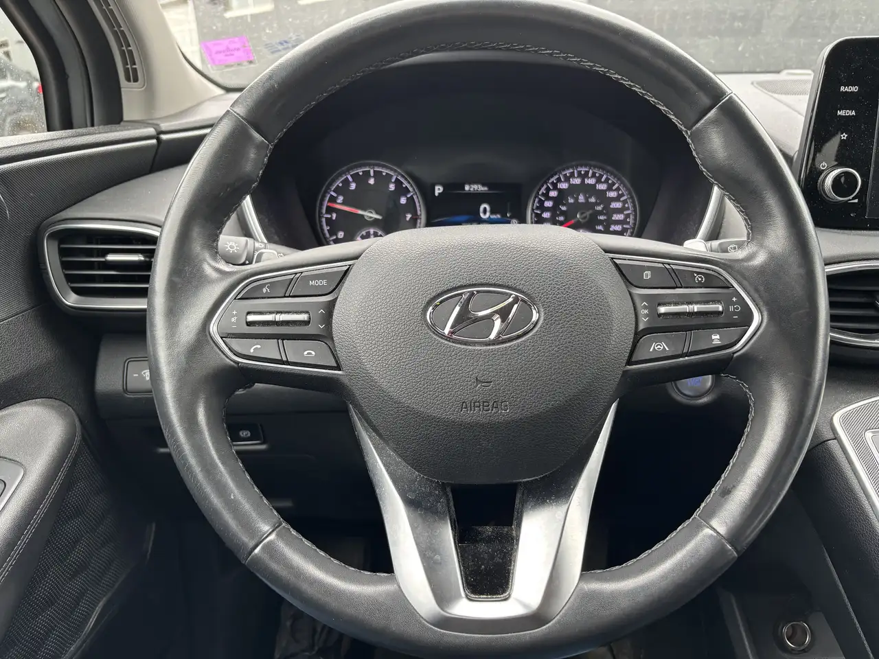 Hyundai SANTA FE снимка Hyundai SANTA FE