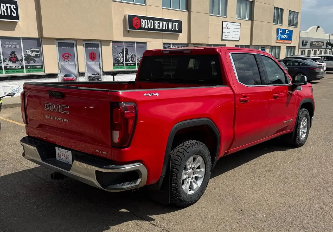 GMC Sierra 1500 снимка GMC Sierra 1500