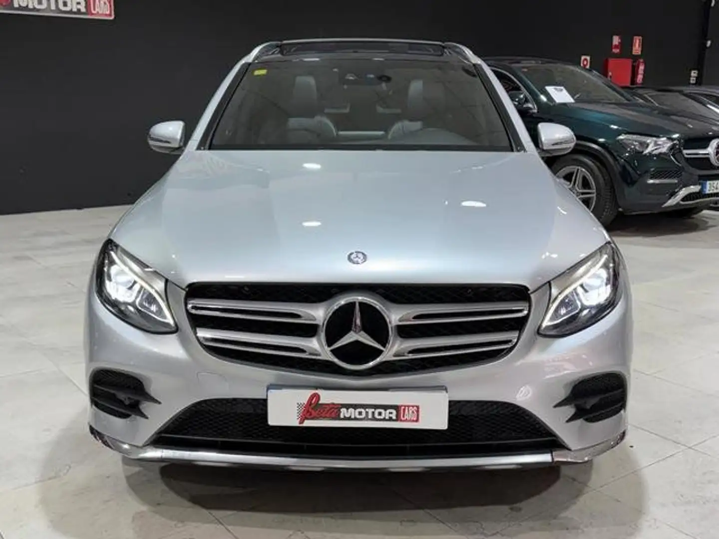 Mercedes-Benz GLC 220 220d 4Matic Aut. Gris - 2