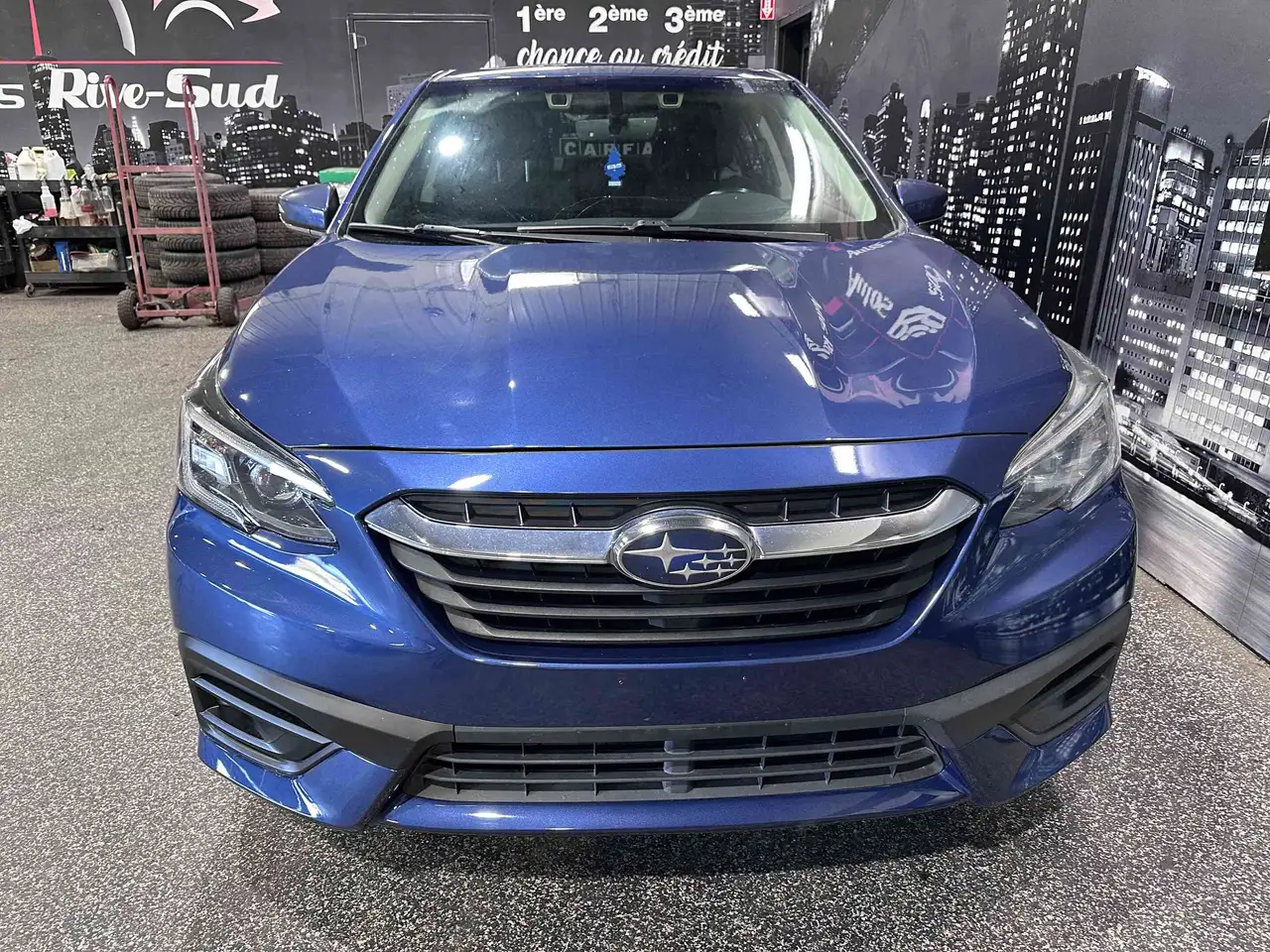 Subaru Legacy снимка Subaru Legacy