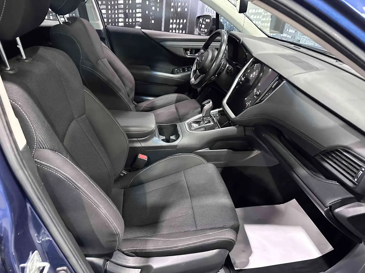 Subaru Legacy снимка Subaru Legacy