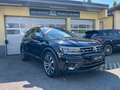 Volkswagen Tiguan Highline*4Motion*AHK*Kamera*Ambiente+ Schwarz - thumbnail 3