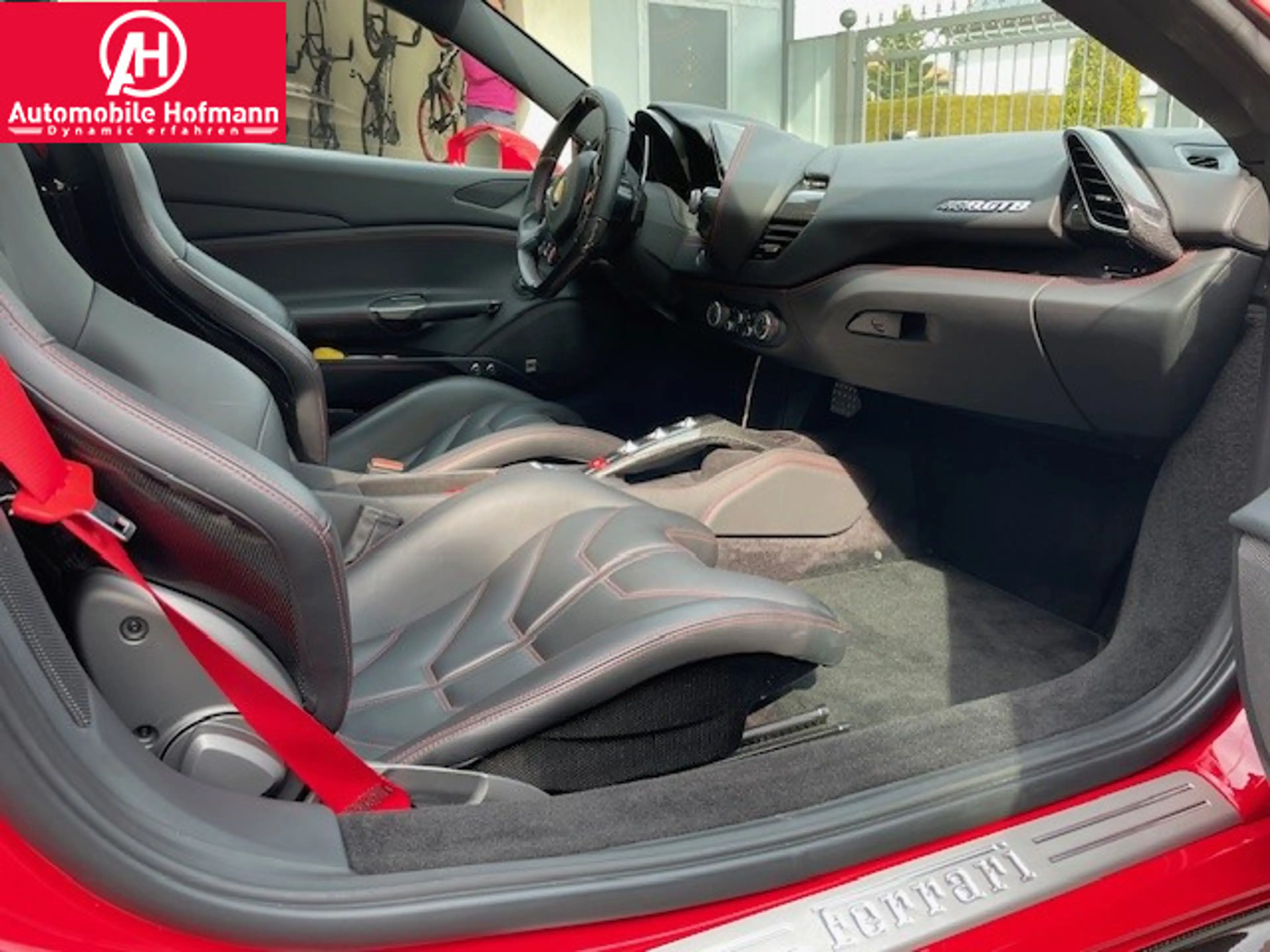Ferrari 488 488 GTB F142 Technikpak Novitec RacingSitze HiFi — photo 13