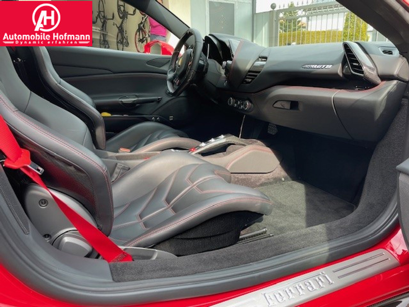 Ferrari 488 488 GTB F142 Technikpak Novitec RacingSitze HiFi — photo 13