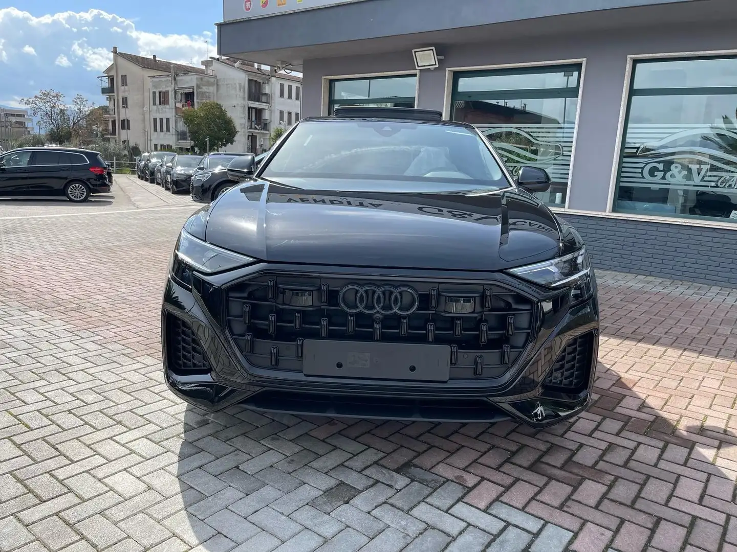 Audi Q8 Acconto €37.450 Noleggio con riscatto NoScoring Noir - 2