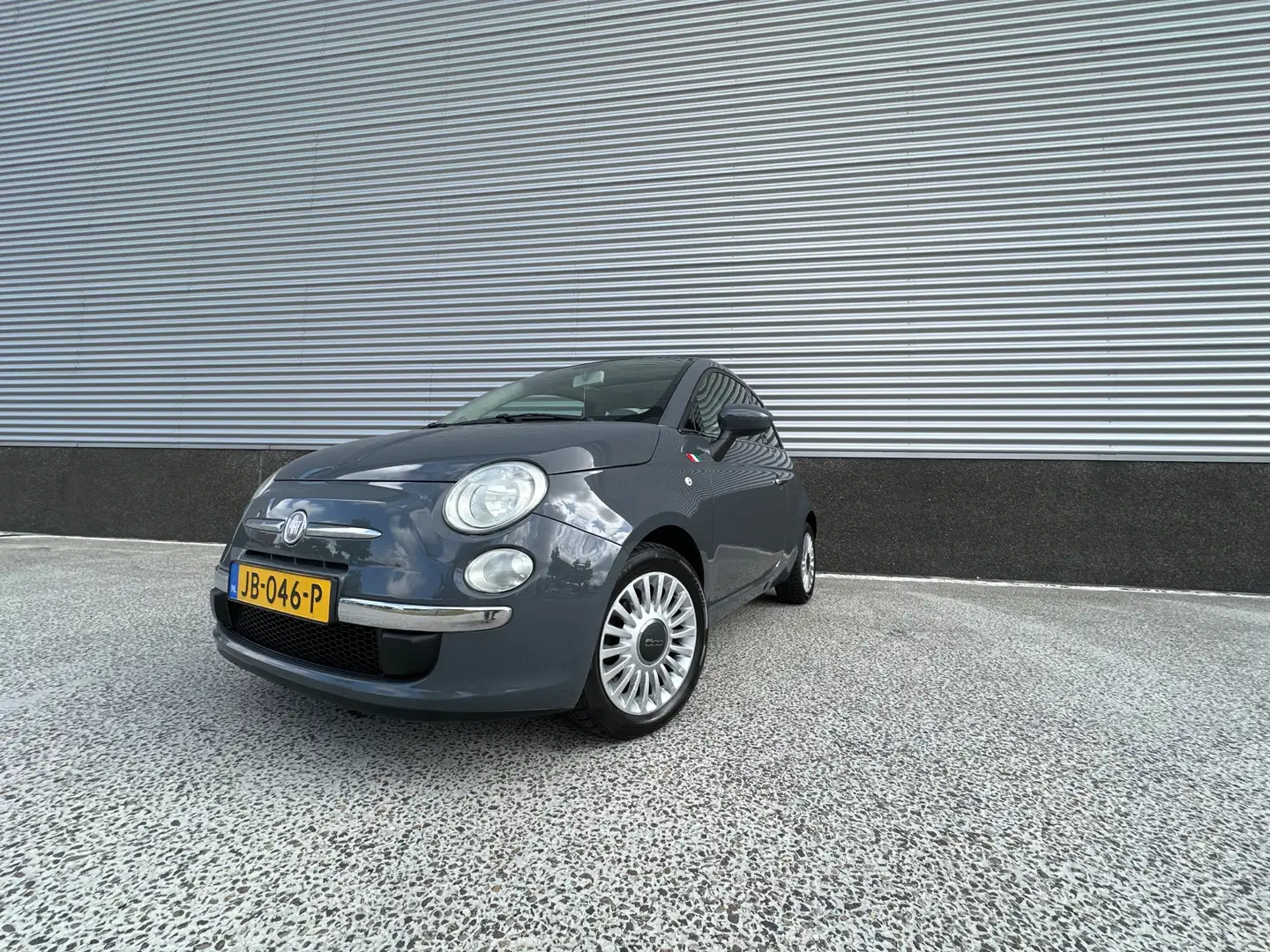 Fiat 500 1.2 Lounge/nardo-grey/airco/PANO/LM-velgen/2 sleut Gris - 2