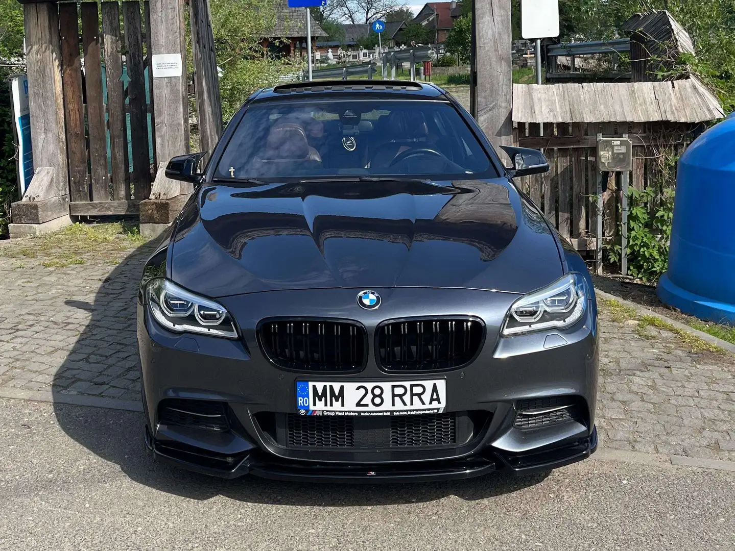 BMW 530 530d 258 ch M Sport Gris - 1