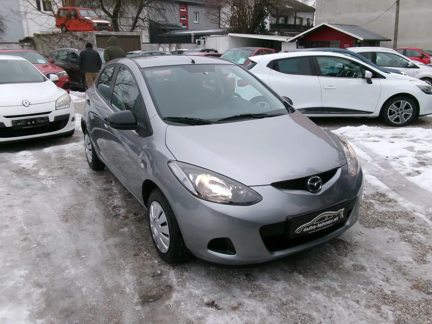 Mazda 2 Mazda 2 1,3i CE Plus CE Plus Grau - 2