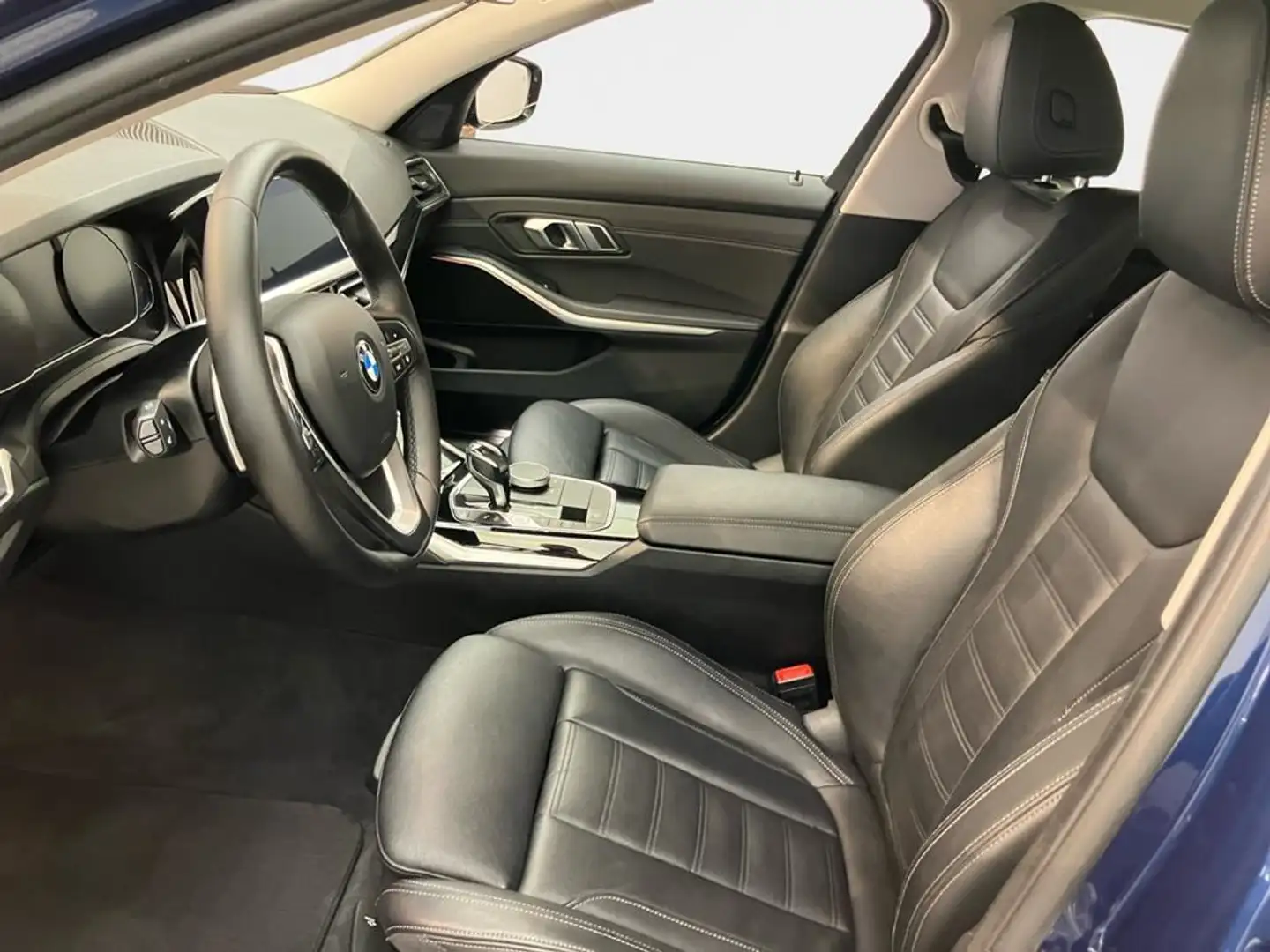 BMW 320 Sport Line Blau - 1