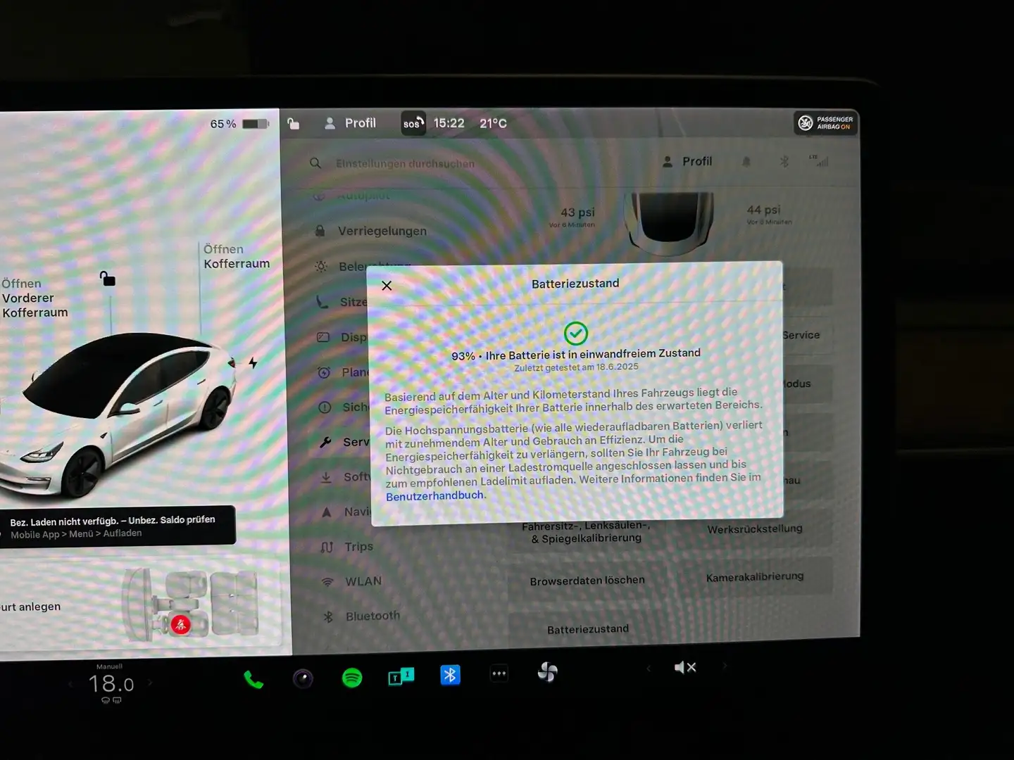 Tesla Model 3 *1.HAND*Akku 93%*PANORAMA* Weiß - 2