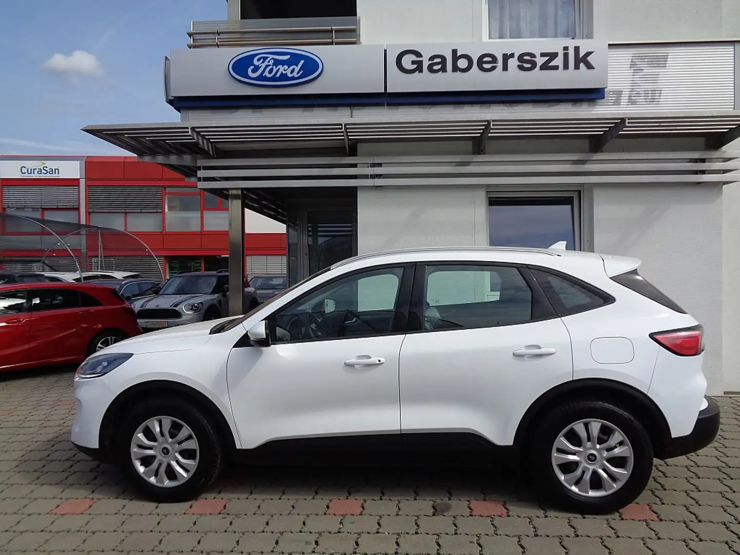 Ford Kuga 1,5 EcoBlue Cool & Connect Weiß - 2