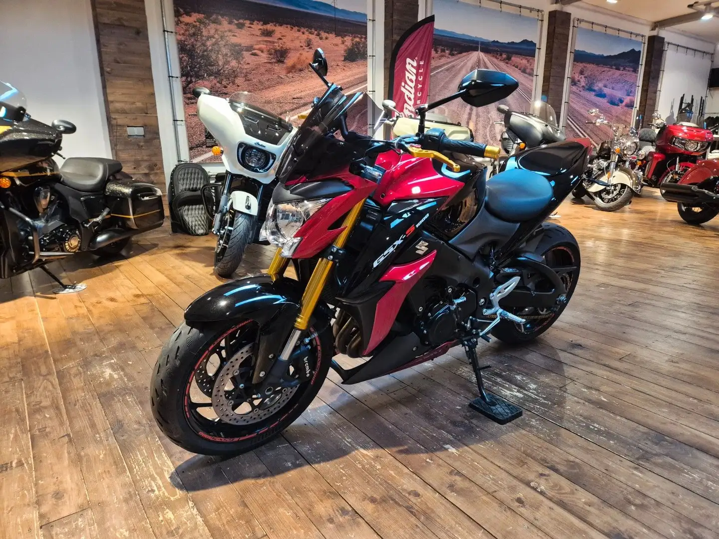 Suzuki GSX-S 1000 A  "Extras" Vorteilspaket(150€/4,99%) Rojo - 2