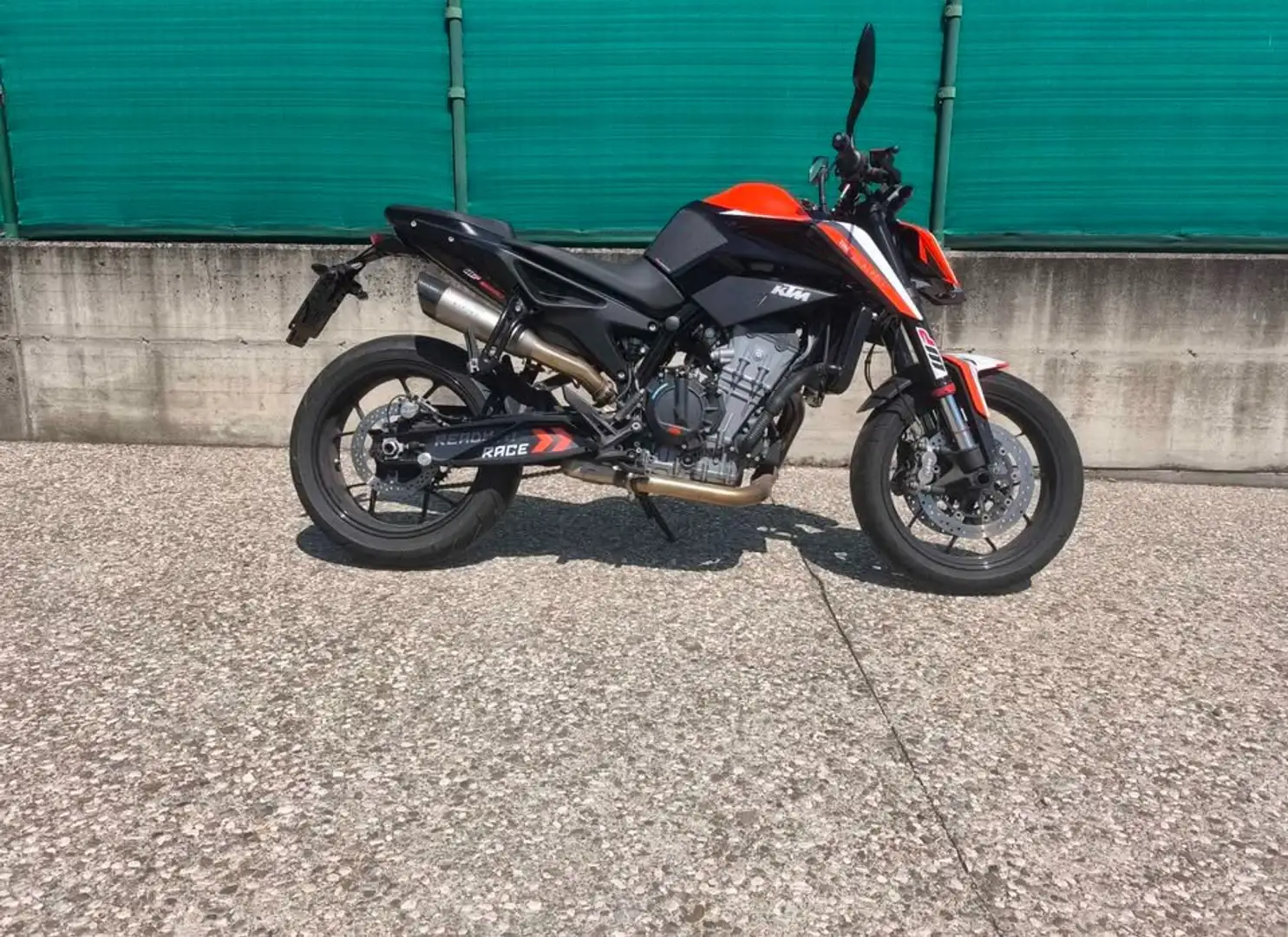 KTM 890 Duke Arancione - 1