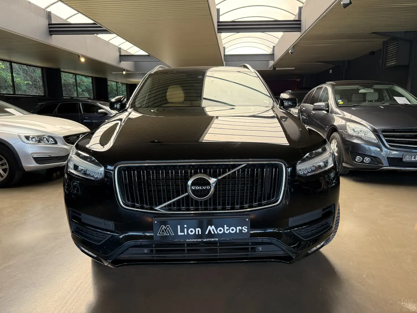 Volvo XC90 D5 AWD Geartronic * 7 Plaats*Leder*Navi*Camera - 2